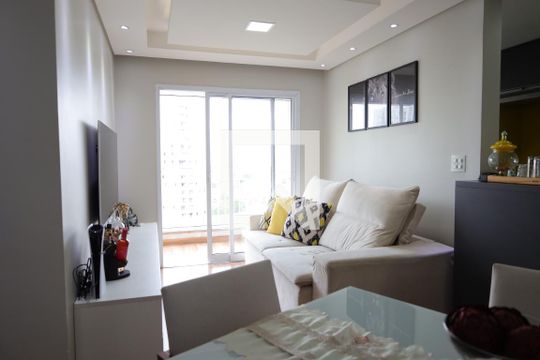 Sala de apartamento à venda com 2 quartos, 63m² em Vila Isa, São Paulo