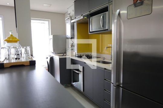 Cozinha de apartamento à venda com 2 quartos, 63m² em Vila Isa, São Paulo