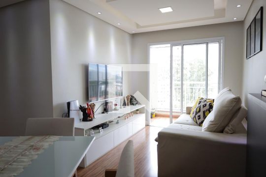 Sala de apartamento à venda com 2 quartos, 63m² em Vila Isa, São Paulo