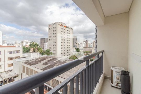 Varanda de kitnet/studio à venda com 1 quarto, 24m² em Pinheiros, São Paulo