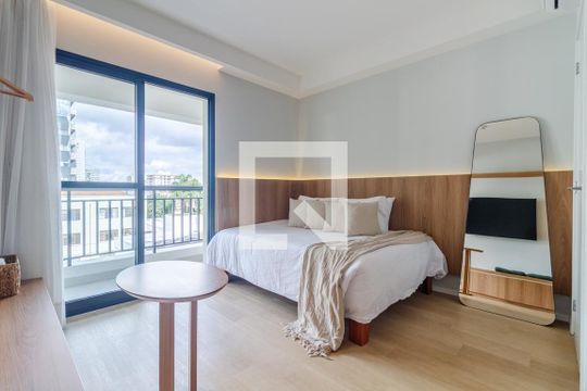 Studio de kitnet/studio para alugar com 1 quarto, 24m² em Pinheiros, São Paulo
