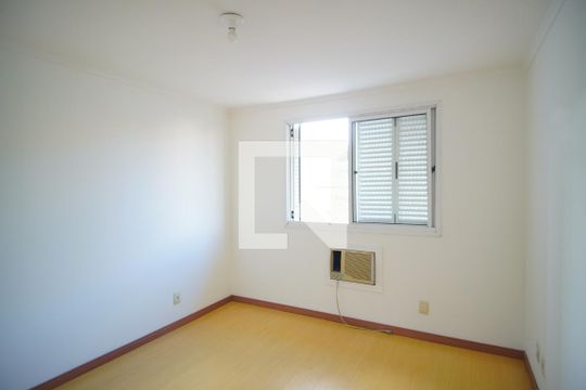 Quarto 2 de casa de condomínio à venda com 3 quartos, 84m² em Humaitá, Porto Alegre