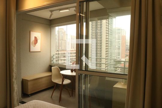 Varanda de apartamento para alugar com 1 quarto, 25m² em Perdizes, São Paulo