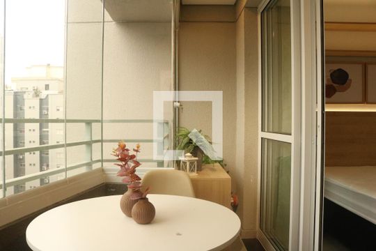 Varanda de apartamento para alugar com 1 quarto, 25m² em Perdizes, São Paulo