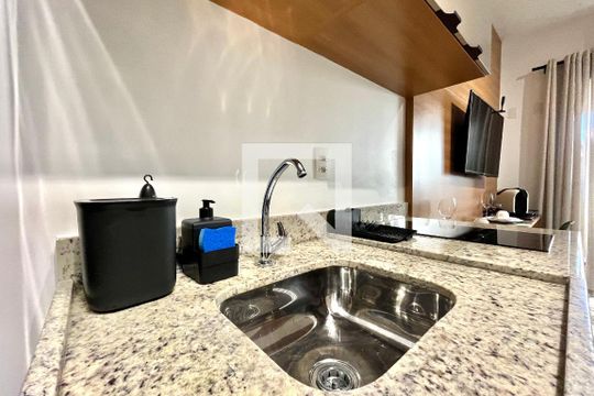 Cozinha de kitnet/studio para alugar com 1 quarto, 26m² em Vila Clementino, São Paulo