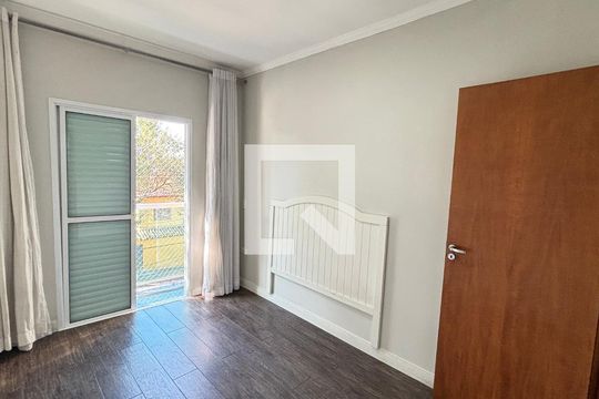Suite de apartamento para alugar com 2 quartos, 110m² em Vila Assunção, Santo André