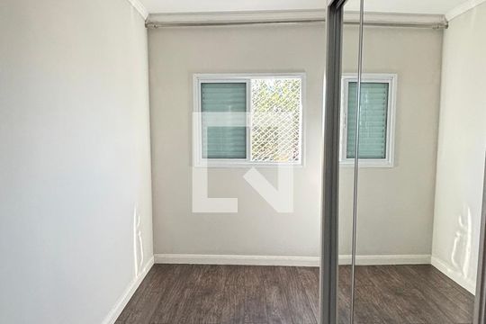 Quarto de apartamento para alugar com 2 quartos, 110m² em Vila Assunção, Santo André