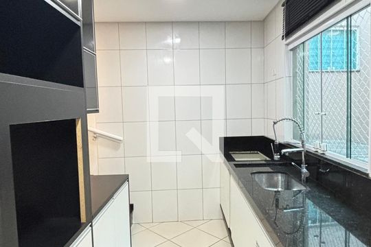 Cozinha de apartamento para alugar com 2 quartos, 110m² em Vila Assunção, Santo André