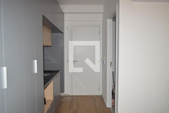 Cozinha de apartamento para alugar com 1 quarto, 24m² em Vila Mariana, São Paulo