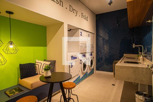 Área comum- Lavanderia de apartamento para alugar com 1 quarto, 34m² em Bela Vista, São Paulo