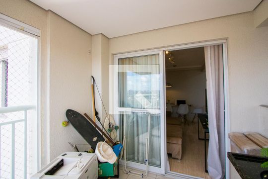 Varanda da sala de apartamento à venda com 2 quartos, 68m² em Vila Apiai, Santo André