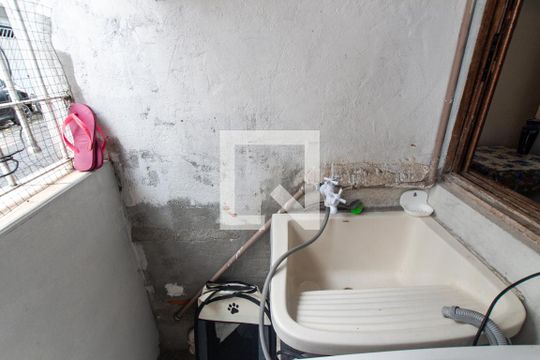 Área de Serviço de casa para alugar com 1 quarto, 60m² em Vila Irmaos Arnoni, São Paulo
