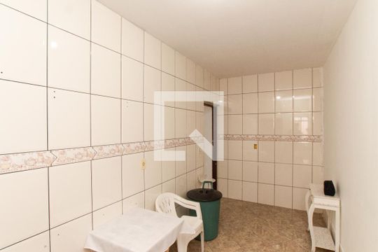 Cozinha de casa para alugar com 1 quarto, 60m² em Vila Irmaos Arnoni, São Paulo