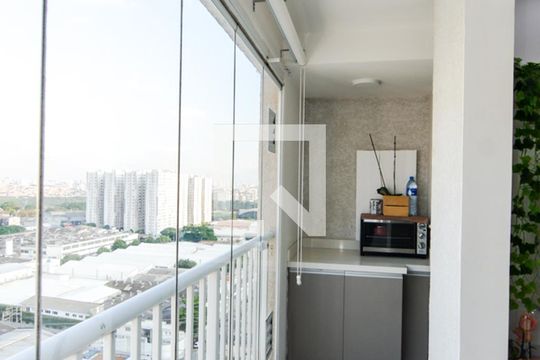 Varanda da Sala de apartamento à venda com 2 quartos, 43m² em Vila Itapegica, Guarulhos