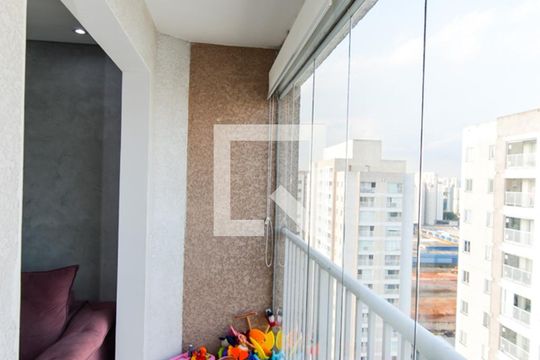 Varanda da Sala de apartamento à venda com 2 quartos, 43m² em Vila Itapegica, Guarulhos