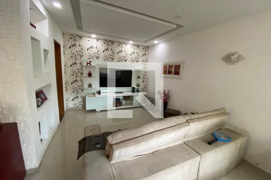 Sala de casa à venda com 3 quartos, 220m² em Freguesia (jacarepaguá), Rio de Janeiro