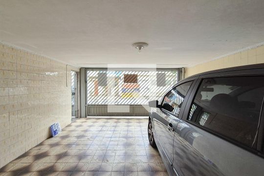 Garagem de casa à venda com 3 quartos, 182m² em Jardim Olavo Bilac, São Bernardo do Campo