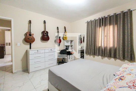 Quarto  de casa para alugar com 2 quartos, 80m² em Vila Brasil, São Paulo