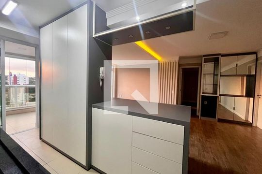 Cozinha/Área de Serviço de apartamento à venda com 3 quartos, 95m² em Vila Itapura, Campinas