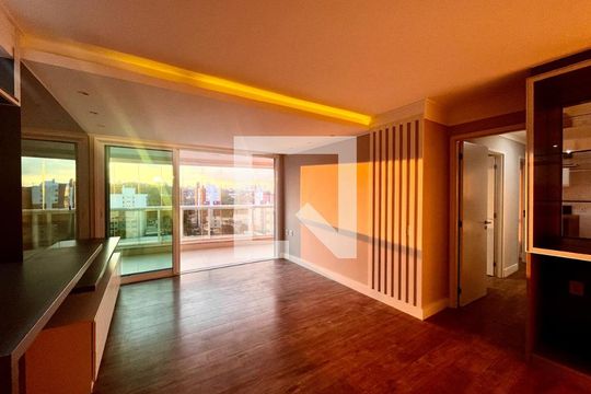 Apartamento à venda com 3 quartos, 95m² em Vila Itapura, Campinas
