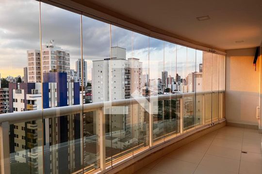 Vista da Sacada de apartamento à venda com 3 quartos, 95m² em Vila Itapura, Campinas