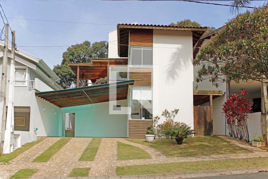 Fachada de casa de condomínio para alugar com 4 quartos, 300m² em Dos Ortizes, Valinhos