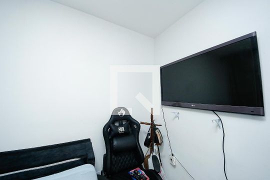 Quarto 2 de apartamento para alugar com 2 quartos, 50m² em Parque São Lourenço, São Paulo