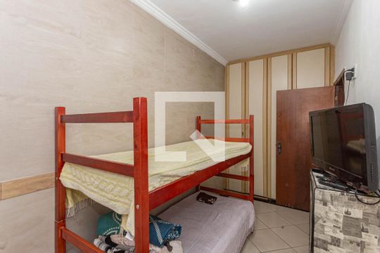 Quarto 2 de casa à venda com 5 quartos, 180m² em Vila Moinho Velho, São Paulo