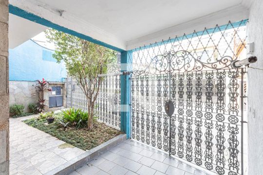 Garagem de casa à venda com 5 quartos, 180m² em Vila Moinho Velho, São Paulo