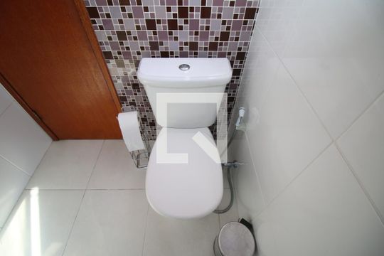 Banheiro Social de apartamento à venda com 2 quartos, 79m² em Penha Circular, Rio de Janeiro