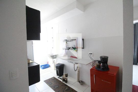 Cozinha de apartamento à venda com 2 quartos, 45m² em Gardênia Azul, Rio de Janeiro