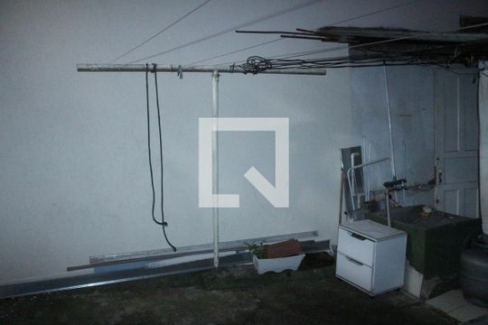 Quintal de casa para alugar com 1 quarto, 48m² em Santa Maria, São Caetano do Sul