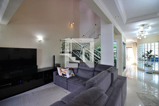 Sala de casa à venda com 4 quartos, 600m² em Parque dos Passaros, São Bernardo do Campo