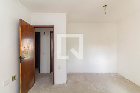 Quarto 1 de casa de condomínio para alugar com 2 quartos, 101m² em Vila Carmosina, São Paulo