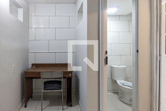 Sala/Cozinha de apartamento para alugar com 1 quarto, 20m² em Santa Efigênia, Belo Horizonte