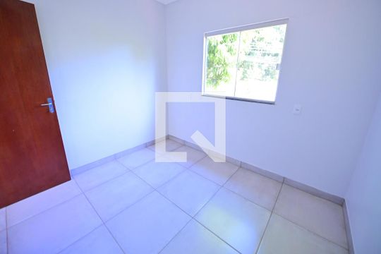 Quarto de casa para alugar com 3 quartos, 80m² em Chácaras Califórnia, Goiânia