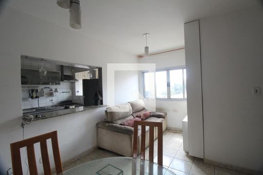Sala de apartamento à venda com 2 quartos, 62m² em Vila Antonieta, São Paulo