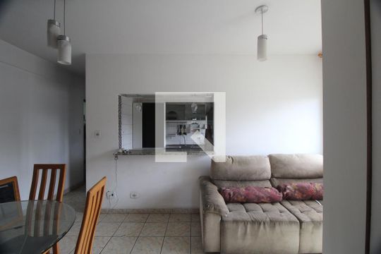 Sala de apartamento à venda com 2 quartos, 62m² em Vila Antonieta, São Paulo