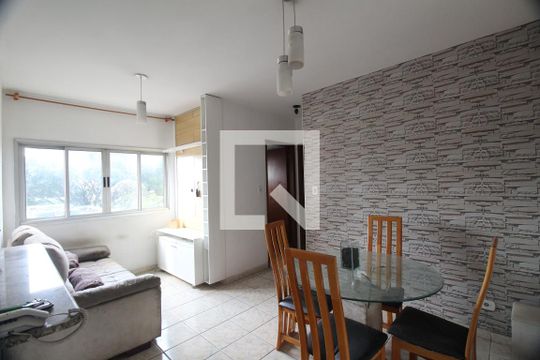 Apartamento à venda com 2 quartos, 62m² em Vila Antonieta, São Paulo