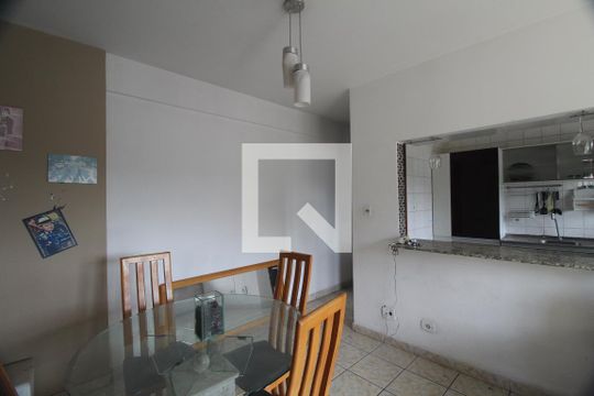 Sala de apartamento à venda com 2 quartos, 62m² em Vila Antonieta, São Paulo