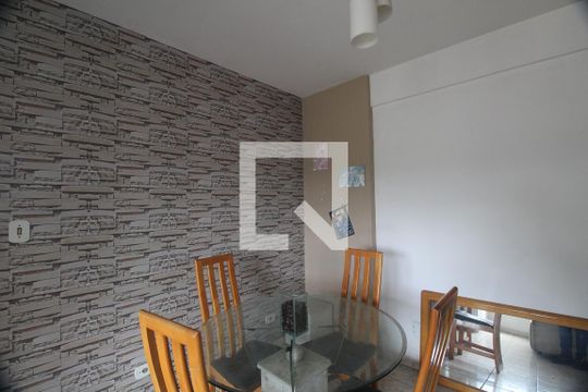 Sala de apartamento à venda com 2 quartos, 62m² em Vila Antonieta, São Paulo