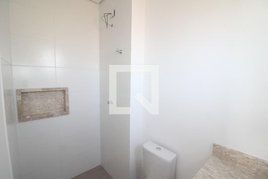 Banheiro de kitnet/studio à venda com 1 quarto, 37m² em Vila Ester (zona Norte), São Paulo
