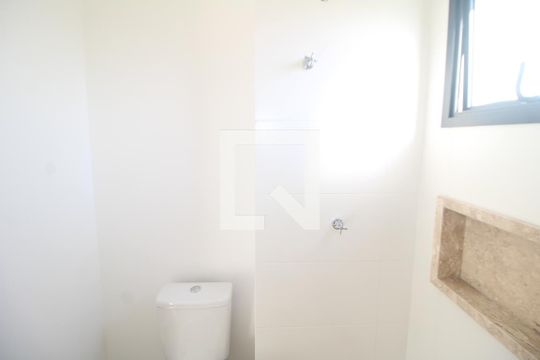Banheiro de apartamento à venda com 1 quarto, 48m² em Vila Ester (zona Norte), São Paulo