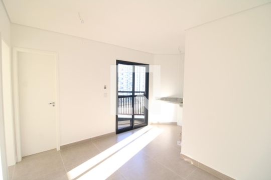 Apartamento à venda com 2 quartos, 42m² em Vila Ester (zona Norte), São Paulo