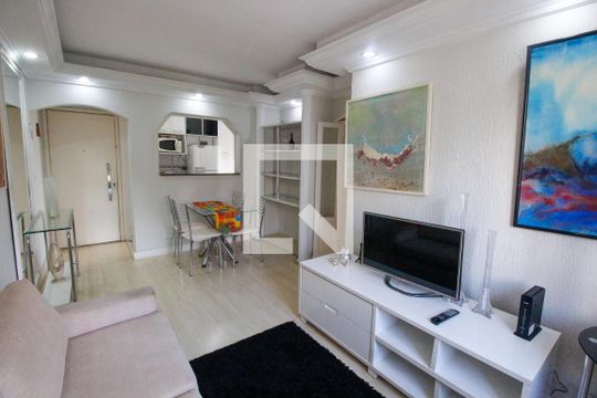 Sala de apartamento para alugar com 2 quartos, 60m² em Morumbi, São Paulo