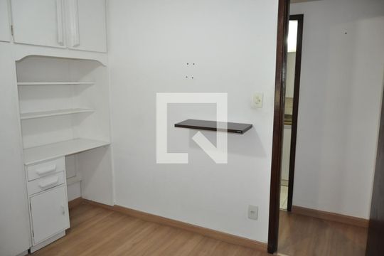 Quarto 1  de apartamento para alugar com 2 quartos, 55m² em Engenho de Dentro, Rio de Janeiro
