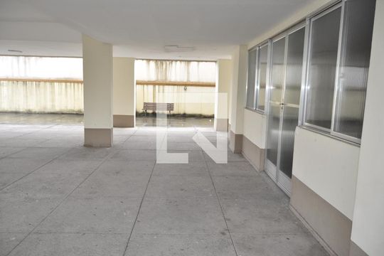 Área comum de apartamento para alugar com 2 quartos, 55m² em Engenho de Dentro, Rio de Janeiro