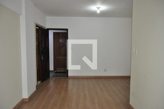Sala de apartamento para alugar com 2 quartos, 55m² em Engenho de Dentro, Rio de Janeiro