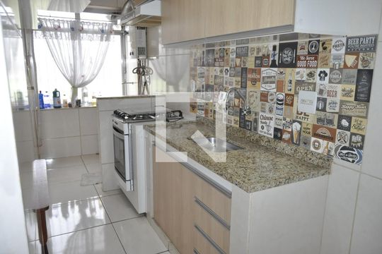 Cozinha de apartamento à venda com 2 quartos, 55m² em Engenho de Dentro, Rio de Janeiro