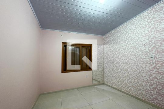 Quarto 2 de casa para alugar com 2 quartos, 90m² em São José, São Leopoldo